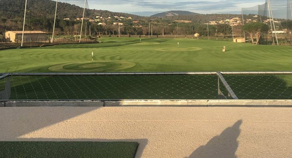 Los Angeles and Southern California Synthetic turf beside natural grass golf course
